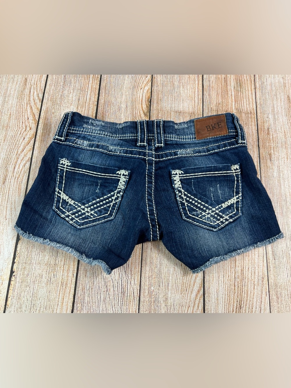 Women’s BKE Stella Denim Blue Jean Shorts Size 26